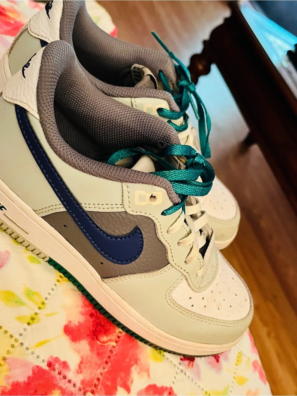Nike classic kids